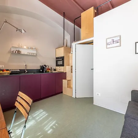 Apartment Xenia - Accogliente Pied-a-terre Sui Navigli *